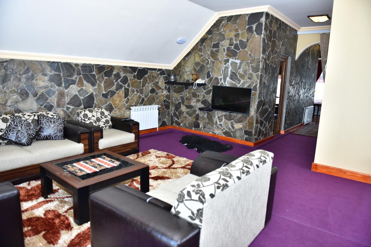 Inci Design Hotel & Hostel Şǝki Exterior foto